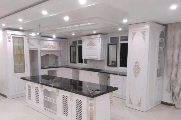 کابینت سفید کلاسیک ممبران