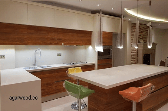 کابینت آشپزخانه کاملا مدرن با ترکیب رنگ بیانکو و گردویی
